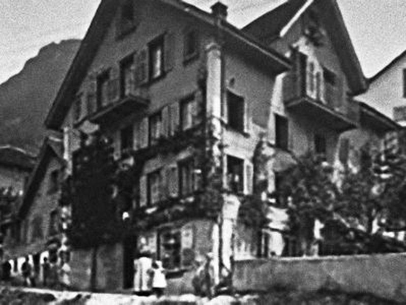 Das Stammhaus von Domaco, historische Aufnahme